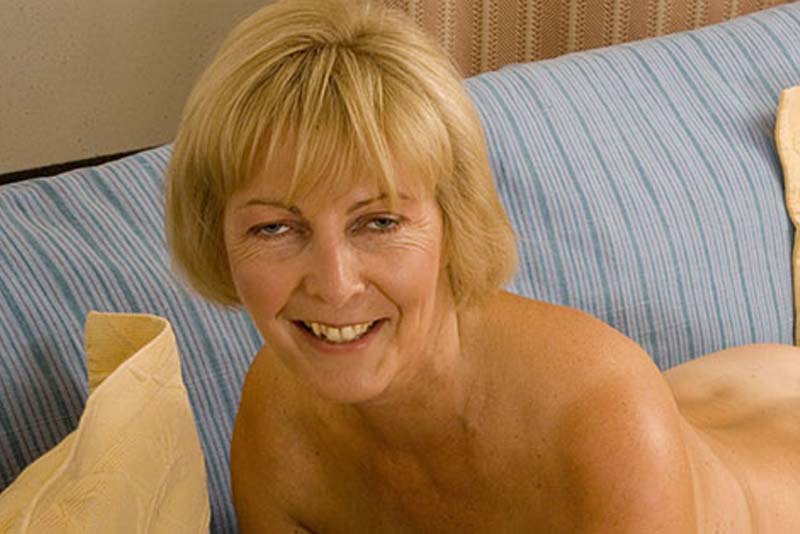 Granny sex text chat